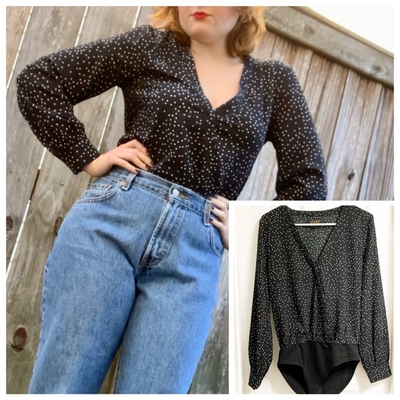 VIXBE Tops - 3/$20❄️NWOT Vixbe Polka Dot Bodysuit Long Sleeve M
